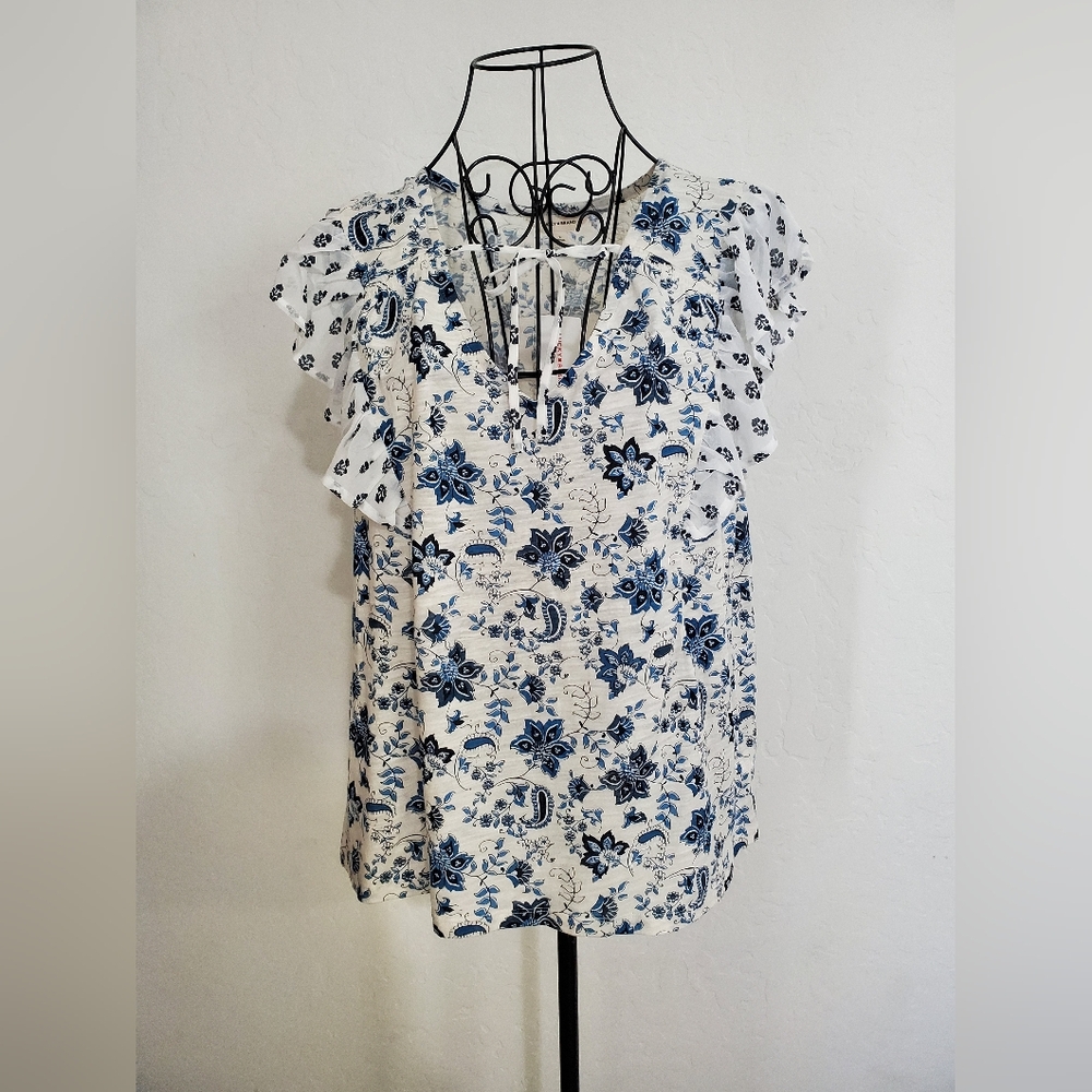 Lucky Brand Blue and White Floral Blouse